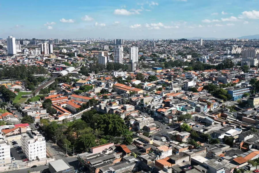 Vista aérea da região de Itaquera, Zona Leste de São Paulo